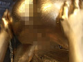 全身金箔まみれの変態PLAY！金色のペニスから白い精液！