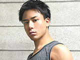 【純也】デカめの亀頭からガマン汁がダラダラと溢れ出す