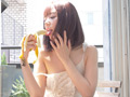 大人気女優 浜崎真緒チャンの舌ベロ動画＆オナニー！
