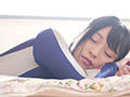 南梨央奈チャンが囚われの身で拘束くすぐり！