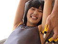 須崎美羽チャンの指フェラ＆タイツくすぐりの刑！！！