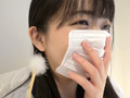 人気女優 泉りおんチャンの耳くすぐり＆耳かきプレイ！