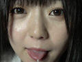 泉りおんチャンのびちょびちょ唾ベロ観察プレイ！