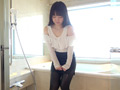 OL黒パンストセクシー美女のずぶ濡れ足裏くすぐり