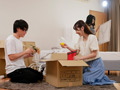 いとこが作業中気付かず胸チラしていた。 五十嵐清華