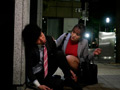 ○った勢いで会社の先輩の乳首をイジったら
