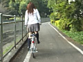 立ちこぎチャリンコ女子○生 ～太ももとパンチラ～