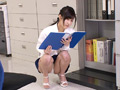 突然パンチラで挑発されてこっそりシゴいちゃった僕。16
