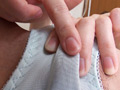 パンティの素材や薄さにこだわったパンツ越しオナニー