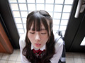 帰宅早々玄関先でフェラしてくれるグラビアアイドル