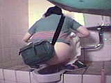 潜入トイレ激撮180分 ワイヤレス○撮