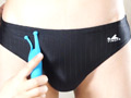 競泳水着男女股間濡れ濡れしごき 3
