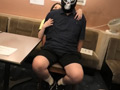 M男が、美人スパイにくすぐりの刑される