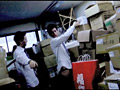 身体の一部がもっこり上場 株式会社 半裸
