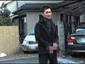 おでかけ発情プチ露出男子 02