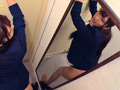 美人女子社員とまさかのホテルで相部屋に…4時間 01