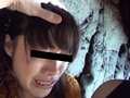 人気のない浜辺で○○を繰り返す○○○魔の記録映像