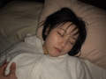 寝静まる美人巨乳の姉を○○する弟 ねね