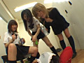 女子の虐め 女子部室で最臭監○