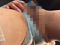 ガニ股で快楽放尿するお漏らし女たちの大洪水SEX！！