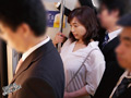 人妻痴○電車～さわられた五十路母～ 時田こずえ