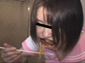 開口で食事02