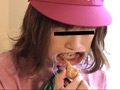 開口で食事03