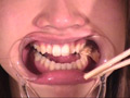 開口で食事05