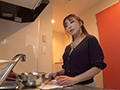 素人妻が一般大学生の自宅に一泊 ななおさん42歳