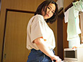 素人妻が一般大学生の自宅に一泊 めぐみさん29歳