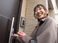素人妻が一般大学生の自宅に一泊 ふみなさん33歳