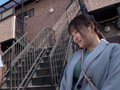 素人妻が一般大学生の自宅に一泊 みなさん32歳