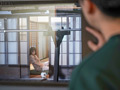 お隣の美人ママさんとじっとり汗だくセックス 糸矢めい