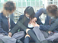 ラブラブ女子○生の校内イチャつき手コキをのぞく
