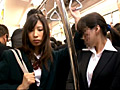 集団痴○されている女子○生が視線を送ってきたら1