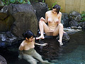 両刀使いの美淫女にイカされ続け○制寝取られ3P