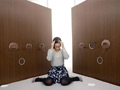 素人女子大生が無数に生えた壁ち○ぽの即ヌキに挑戦！