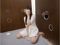 素人女子大生が無数に生えた壁ち○ぽの即ヌキに挑戦！2