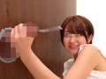 素人女子大生が無数に生えた壁ち○ぽの即ヌキに挑戦！ 4