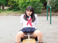 常に無防備パンチラしている甘えんぼう妹
