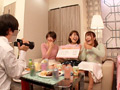 ラブホ女子会中の女子大生さん×デカチン童貞男子