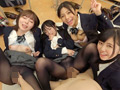 黒タイツ女子○校生たちに突撃交渉！人生初の王様ゲーム