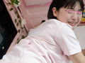 笑顔で患者を癒す美人看護師さん ピタパン尻編