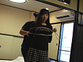 私服緊○4