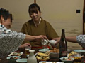 泥○している女に失禁するほど愛撫し感じさせてみると…