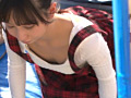 ブラが浮く程の貧乳チラ見え女子は股間を濡らす！5