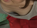 偶然見かけた貧乳女子がまさかのノーブラ！？3