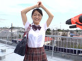 女子○生が強力水鉄砲でびしょびしょ濡れスケ体験！