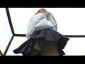 階段パンチラJK