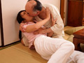 愛する妻をジジイに寝取られた介護の現場 桐谷なお